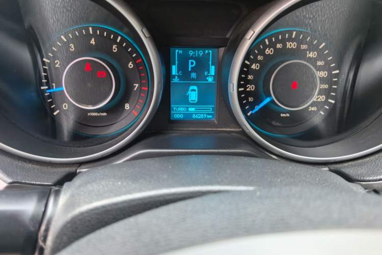 Used BAIC Senova X65 2015 2.0T Automatic Elite Model Odometer Close Up