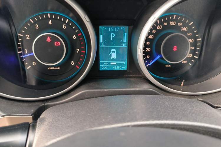 Used BAIC Senova X65 2015 2.0T Automatic Elite Model Odometer Close Up