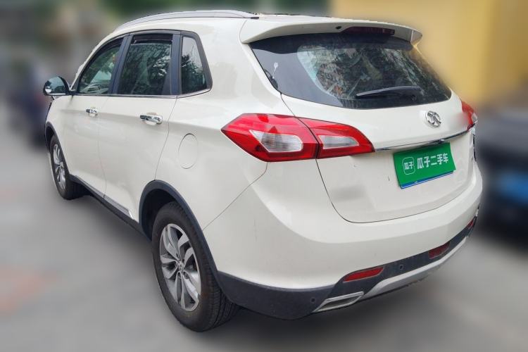 Used BAIC Senova X65 2015 2.0T Automatic Elite Model Rear Left 45 Deg