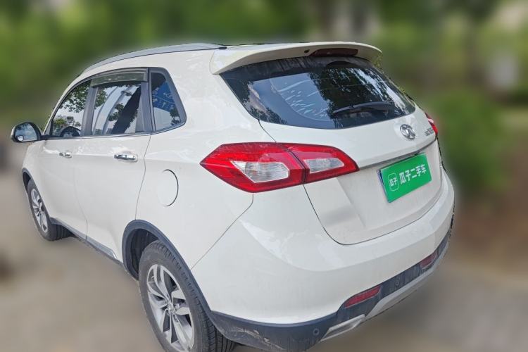 Used BAIC Senova X65 2015 2.0T Automatic Elite Model Rear Left 45 Deg