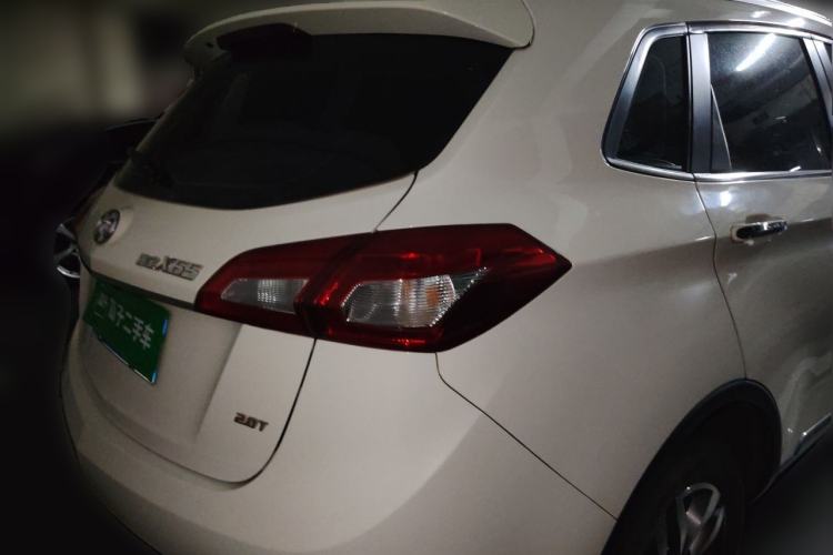 Used BAIC Senova X65 2015 2.0T Automatic Elite Model Rear Right 45 Deg