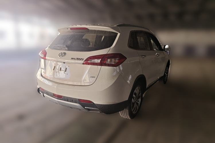 Used BAIC Senova X65 2015 2.0T Manual Luxury Edition Rear Right 45 Deg