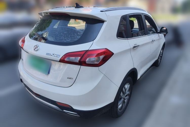 Used BAIC Senova X65 2015 2.0T Automatic Elite Model Rear Right 45 Deg