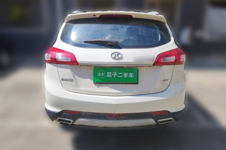 Used BAIC Senova X65 2015 2.0T Manual Elite Edition Rear