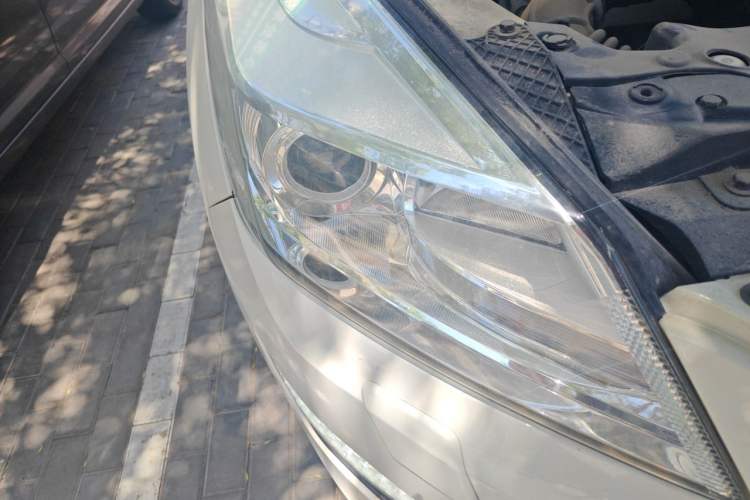 Used BAIC Senova X65 2015 2.0T Manual Luxury Edition Right Front Headlight