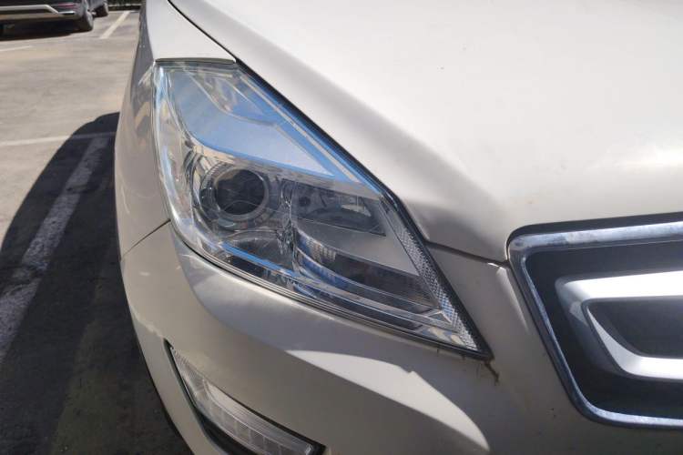 Used BAIC Senova X65 2015 2.0T Manual Elite Edition Right Front Headlight