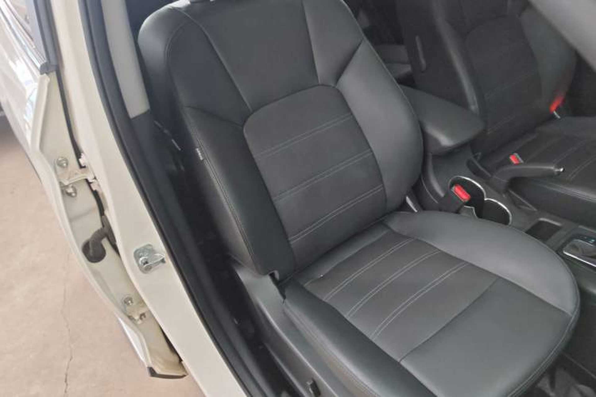 Used BAIC Senova X65 2015 2.0T automatic luxury version Right Front Seat