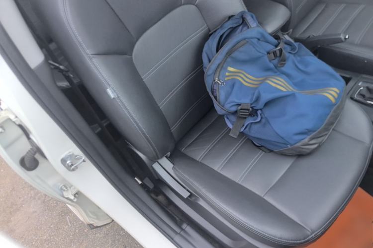 Used BAIC Senova X65 2015 2.0T Automatic Elite Model Right Front Seat