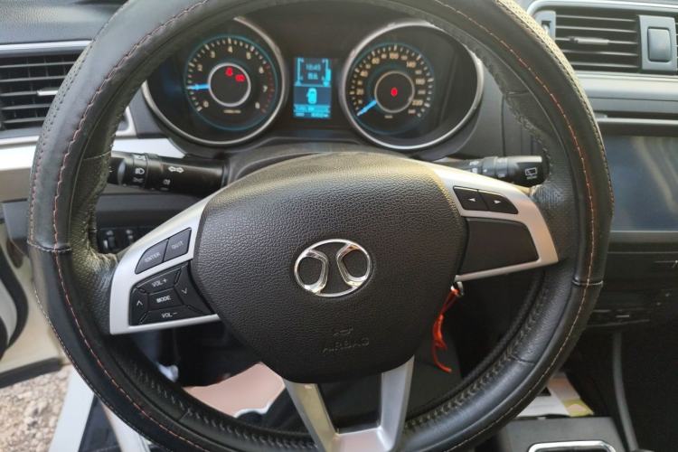 Used BAIC Senova X65 2015 2.0T Manual Luxury Edition Steering Wheel