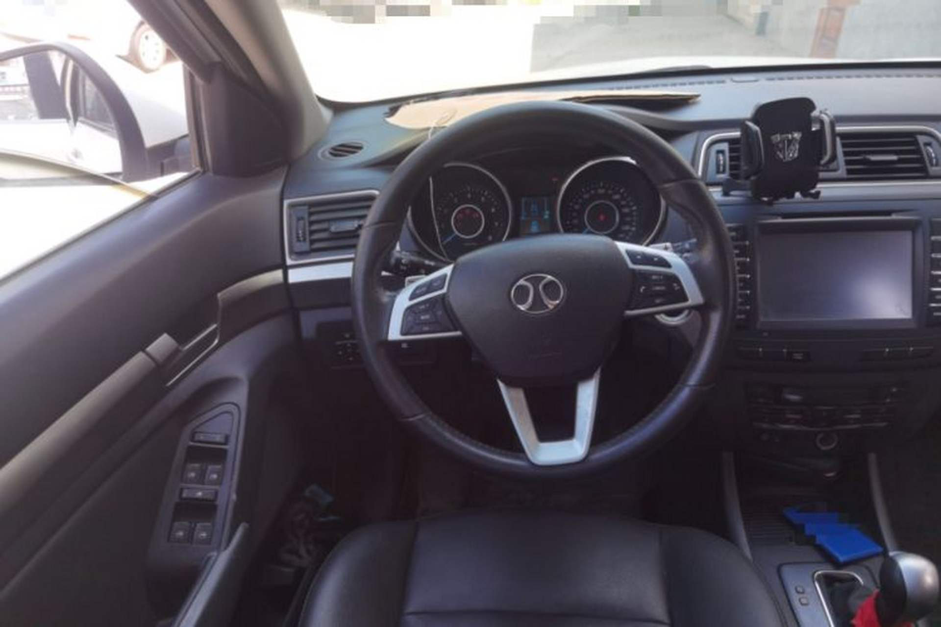 Used BAIC Senova X65 2015 2.0T Automatic Elite Model Steering Wheel