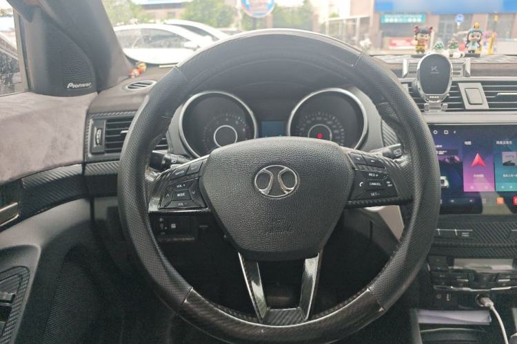 Used BAIC Senova X65 2015 2.0T Automatic Elite Model Steering Wheel