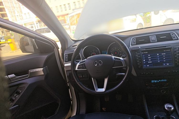 Used BAIC Senova X65 2015 2.0T Manual Luxury Edition Steering Wheel
