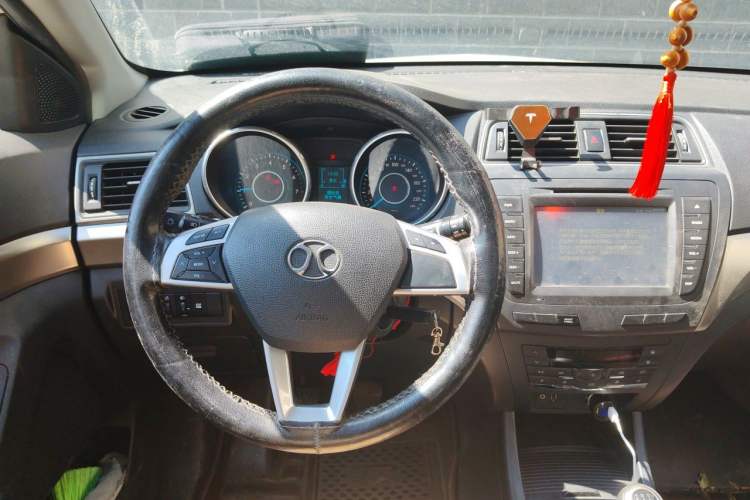 Used BAIC Senova X65 2015 2.0T Manual Elite Edition Steering Wheel