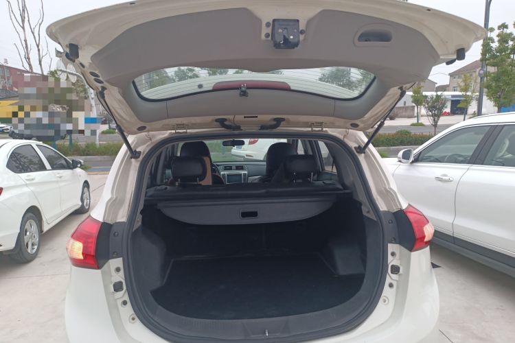 Used BAIC Senova X65 2015 2.0T Automatic Elite Model Trunk