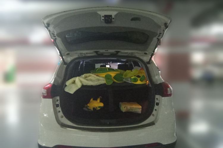 Used BAIC Senova X65 2015 2.0T Automatic Elite Model Trunk