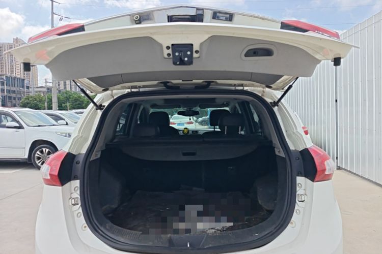 Used BAIC Senova X65 2015 2.0T Automatic Elite Model Trunk