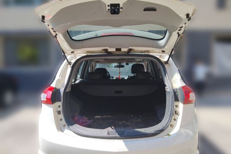 Used BAIC Senova X65 2015 2.0T Manual Elite Edition Trunk