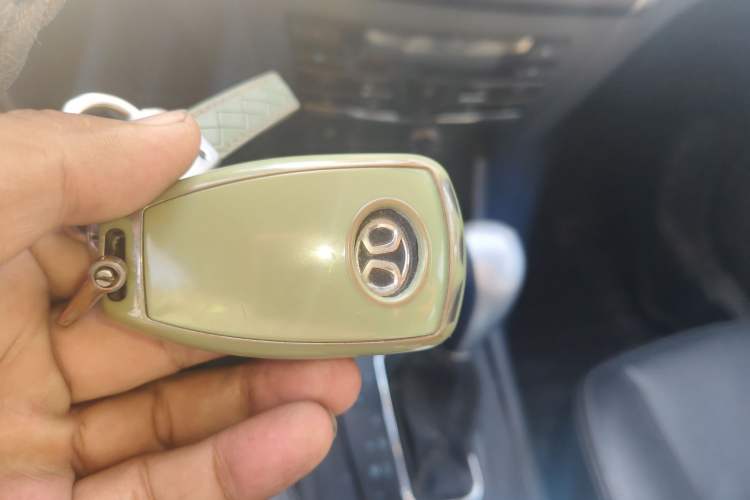 Used BAIC Senova X65 2015 2.0T Automatic Elite Model Vehicle Key