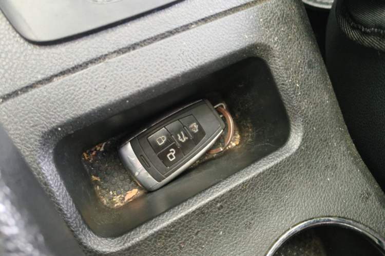 Used BAIC Senova X65 2015 2.0T Automatic Elite Model Vehicle Key