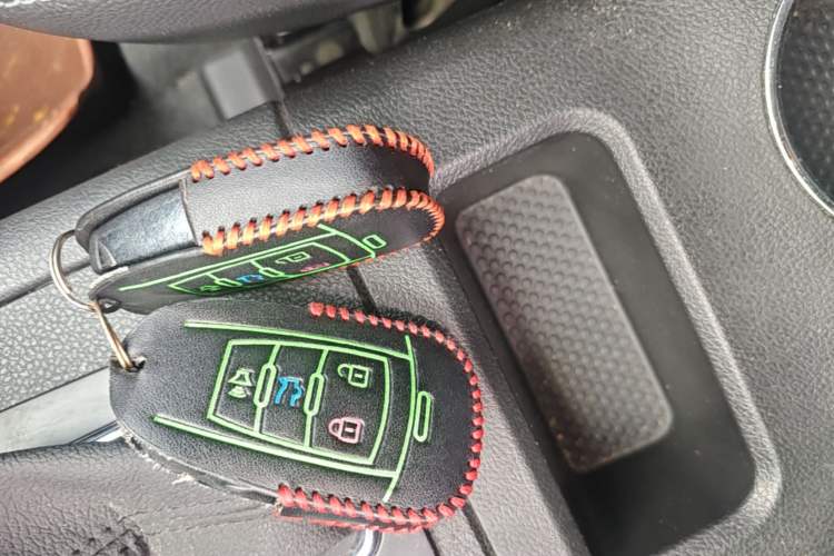 Used BAIC Senova X65 2015 2.0T Automatic Elite Model Vehicle Key