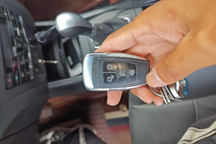 Used BAIC Senova X65 2015 2.0T Automatic Elite Model Vehicle Key