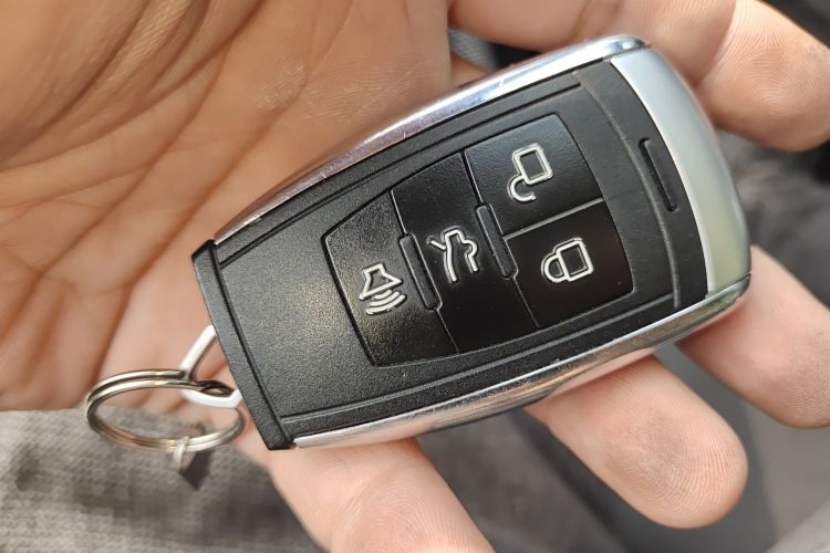 Used BAIC Senova X65 2015 2.0T Automatic Elite Model Vehicle Key