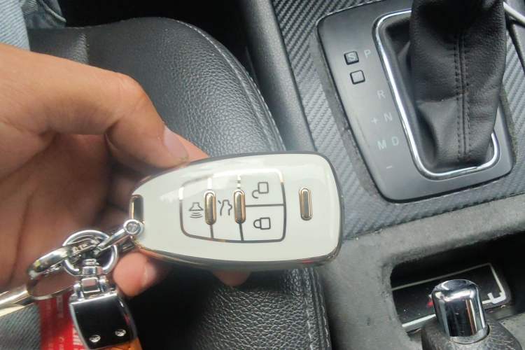 Used BAIC Senova X65 2015 2.0T Automatic Elite Model Vehicle Key