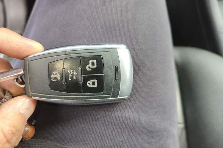 Used BAIC Senova X65 2015 2.0T Automatic Elite Model Vehicle Key