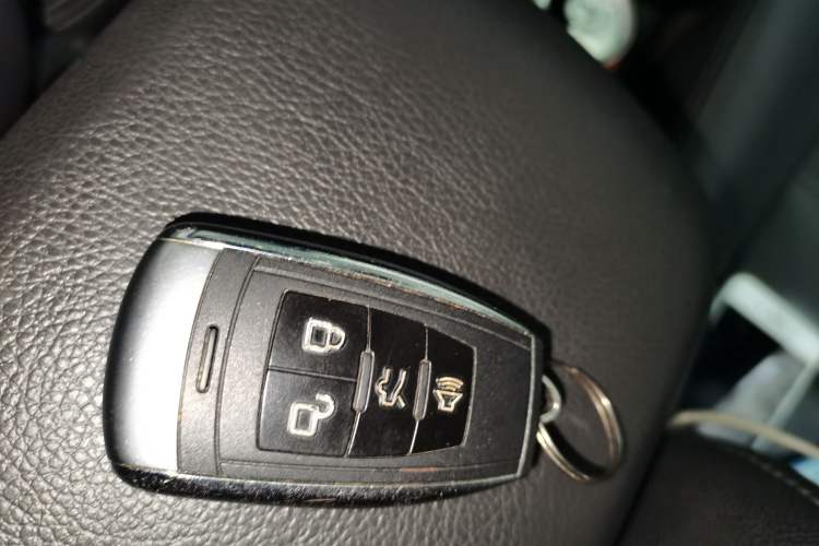 Used BAIC Senova X65 2015 2.0T Automatic Elite Model Vehicle Key