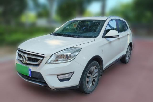 Used BAIC Senova X65 2015 2.0T Automatic Elite Model