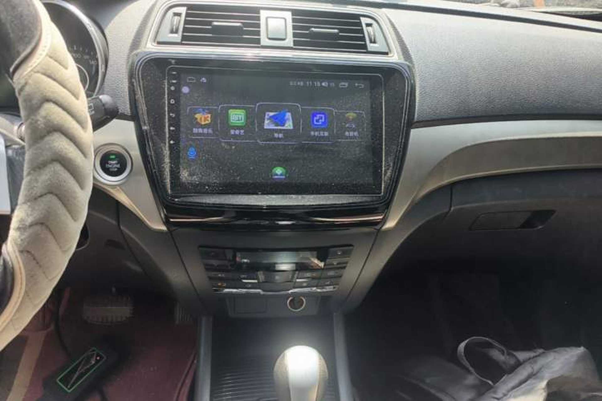 Used BAIC Senova X65 2015 2.0T automatic comfort version Audio And AC Panel