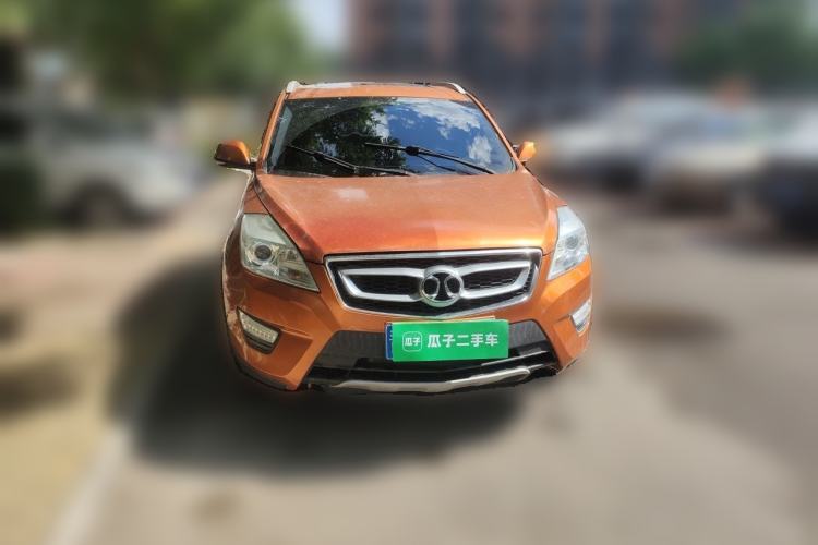 Used BAIC Senova X65 2015 2.0T Automatic Elite Model Front