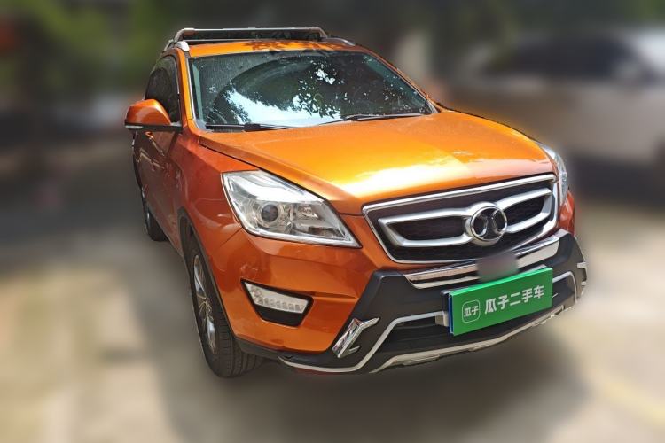 Used BAIC Senova X65 2015 2.0T Automatic Elite Model Front Right 45 Deg
