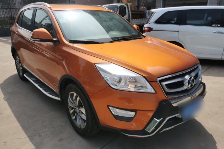 Used BAIC Senova X65 2015 2.0T Automatic Elite Model Front Right 45 Deg