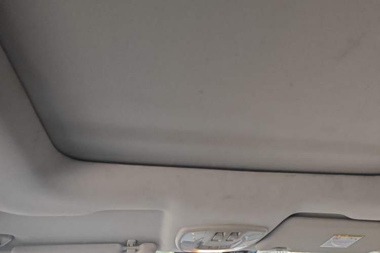 Used BAIC Senova X65 2015 2.0T Automatic Elite Model Headliner