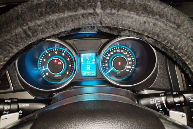 Used BAIC Senova X65 2015 2.0T Automatic Elite Model Instrument Cluster
