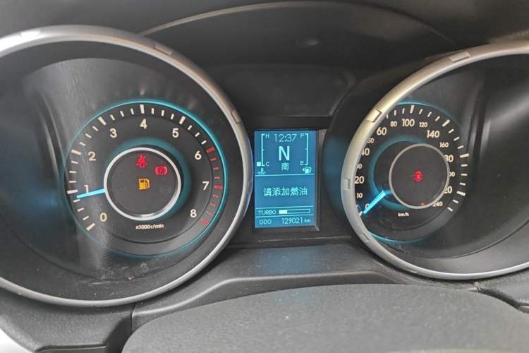 Used BAIC Senova X65 2015 2.0T Automatic Elite Model Instrument Cluster