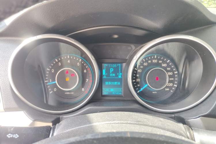 Used BAIC Senova X65 2015 2.0T Automatic Elite Model Instrument Cluster