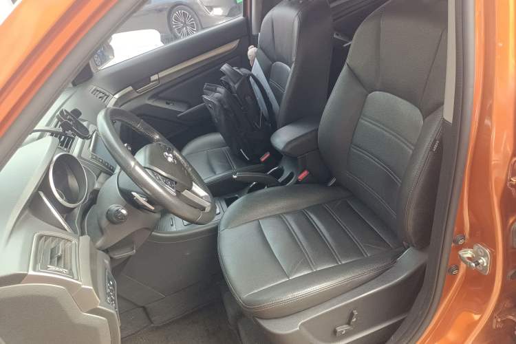 Used BAIC Senova X65 2015 2.0T Automatic Elite Model Left Front Seat
