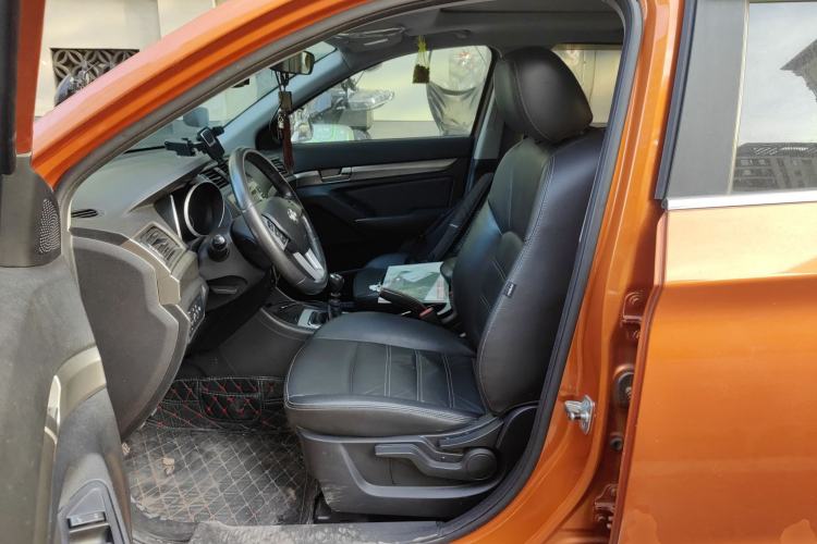 Used BAIC Senova X65 2015 2.0T Manual Elite Edition Left Front Seat