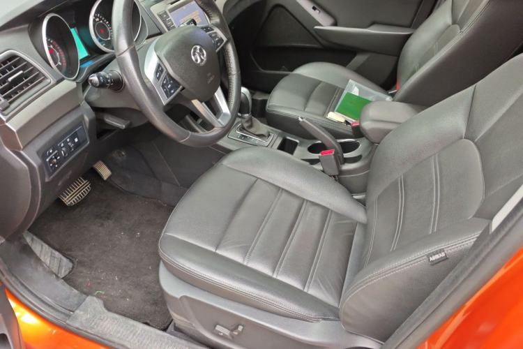 Used BAIC Senova X65 2015 2.0T Automatic Elite Model Left Front Seat
