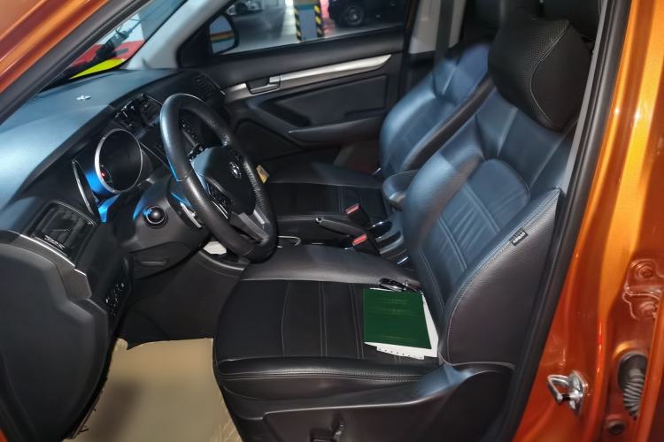 Used BAIC Senova X65 2015 2.0T Automatic Elite Model Left Front Seat