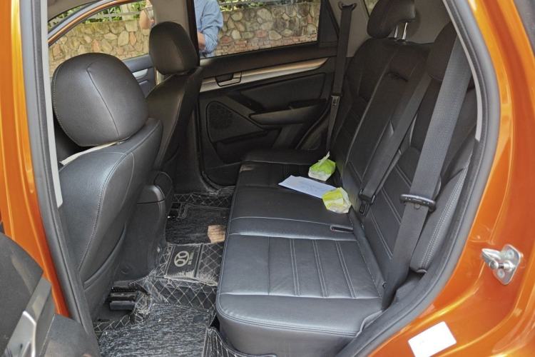 Used BAIC Senova X65 2015 2.0T Automatic Elite Model Left Rear Seat