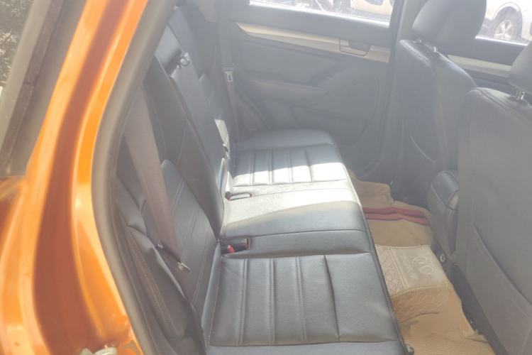 Used BAIC Senova X65 2015 2.0T Automatic Elite Model Left Rear Seat