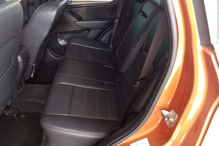 Used BAIC Senova X65 2015 2.0T Automatic Elite Model Left Rear Seat