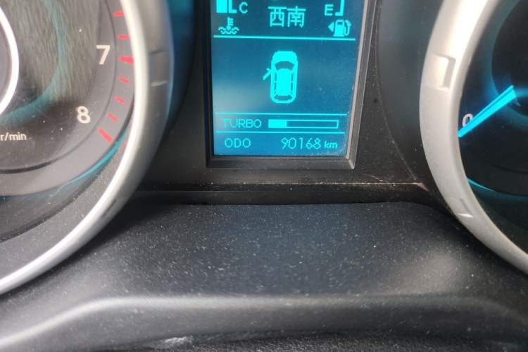 Used BAIC Senova X65 2015 2.0T Automatic Elite Model Odometer Close Up