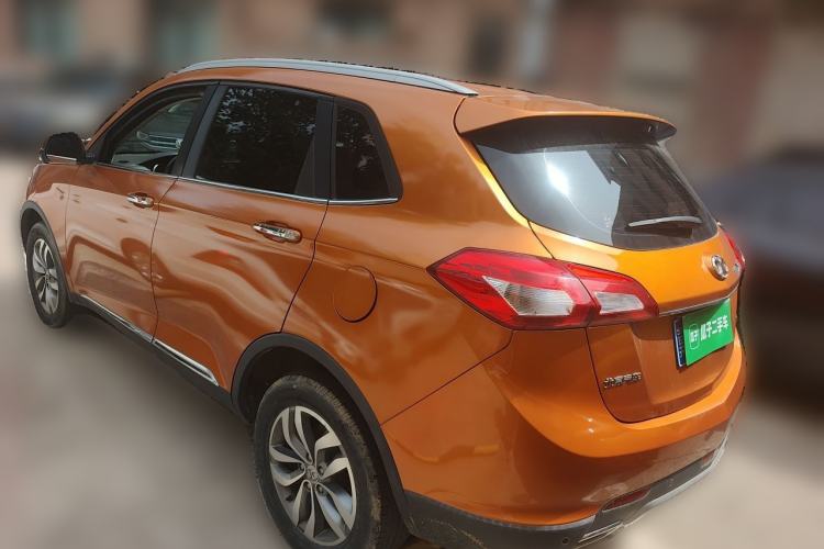 Used BAIC Senova X65 2015 2.0T Automatic Elite Model Rear Left 45 Deg