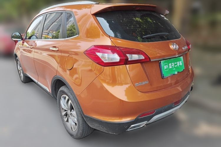 Used BAIC Senova X65 2015 2.0T Automatic Elite Model Rear Left 45 Deg