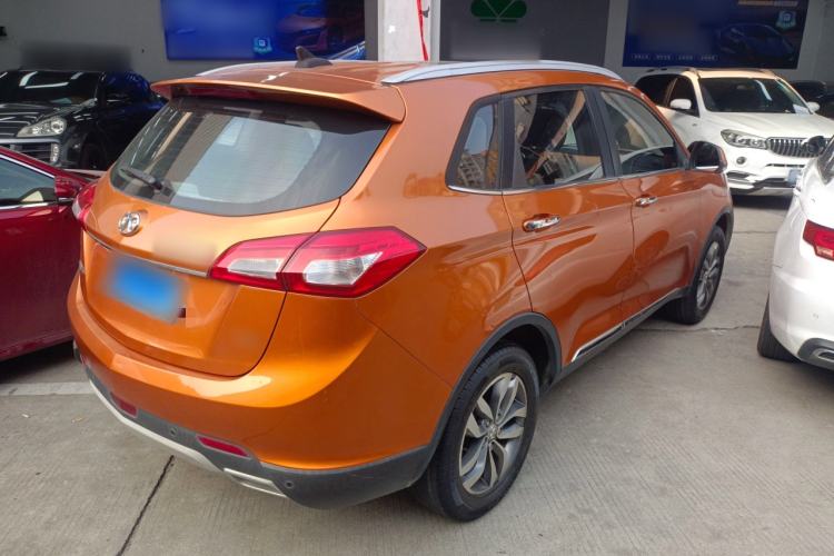 Used BAIC Senova X65 2015 2.0T Automatic Elite Model Rear Right 45 Deg
