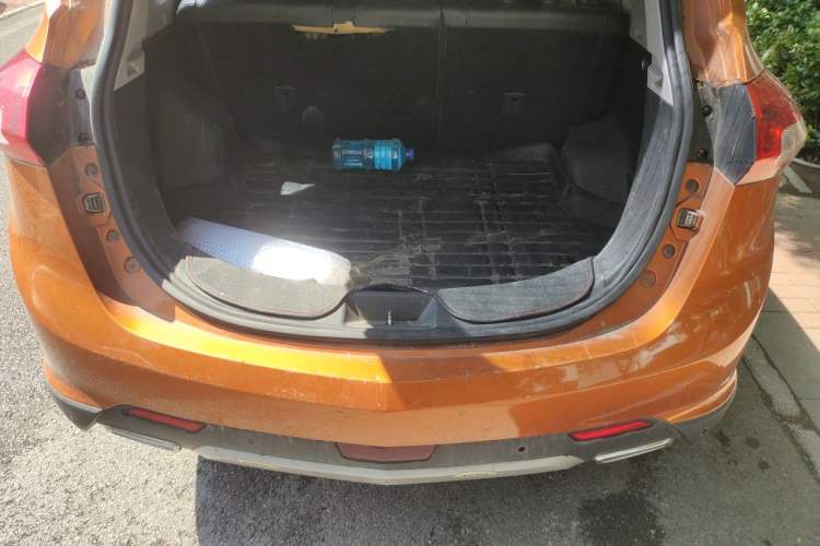 Used BAIC Senova X65 2015 2.0T Automatic Elite Model Trunk